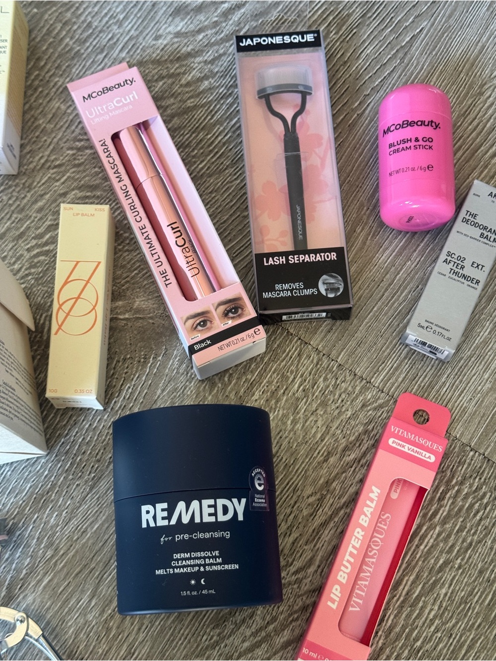 Beauty bundle - Picture 2 of 4